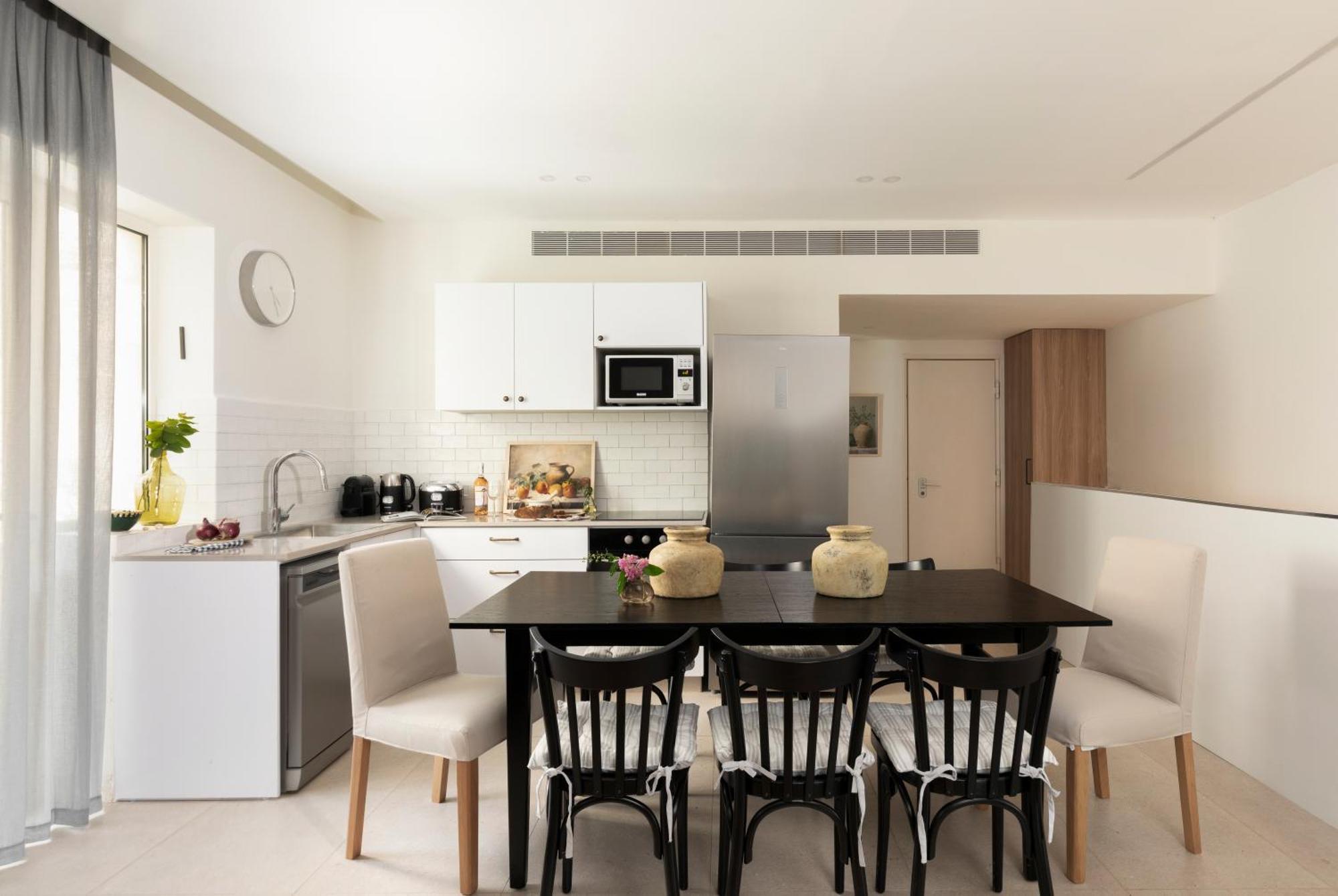The J - Luxury Apartments By Localz Jerusalém Exterior foto